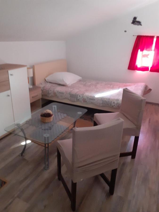 Iva Apartments Silo  Luaran gambar